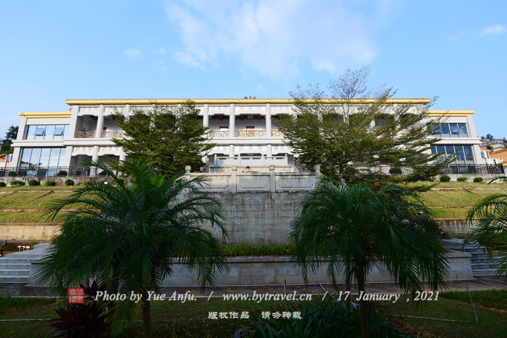 ʡ岩