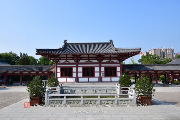 격