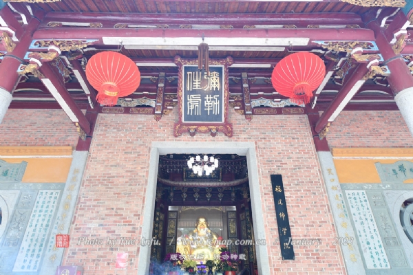 㻯
