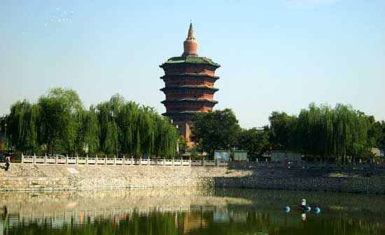 北京天宁寺塔