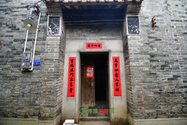 Ŵ